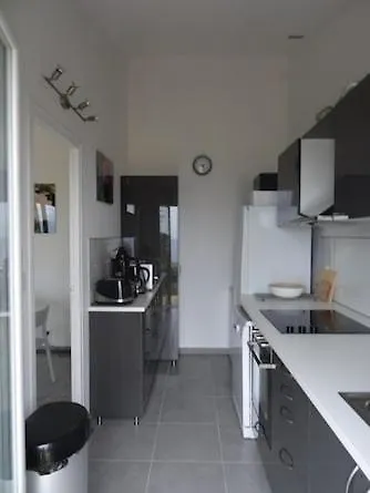 Maison Calme Tres Belle Vue Lavandou * לה לבאנדו