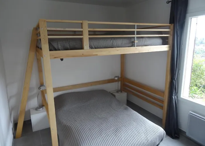 Semesterbostad Maison Calme Tres Belle Vue Lavandou *